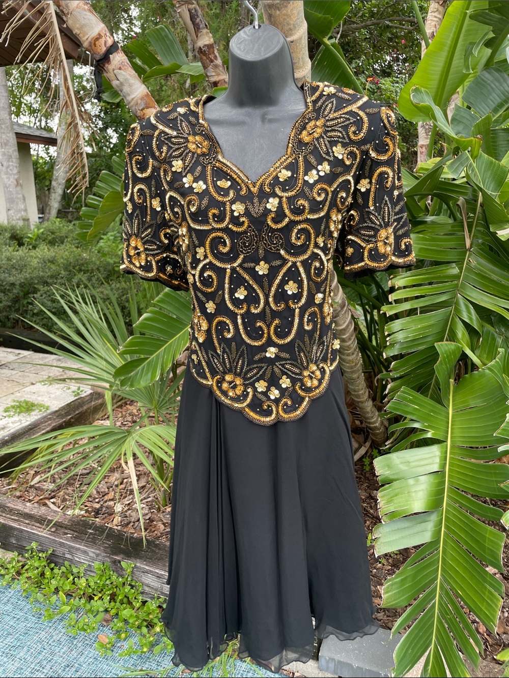 Silk and gold floral beaded 80s power shoulder drop waist stress